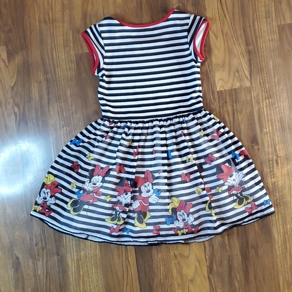 Dress - Picture 2 of 5